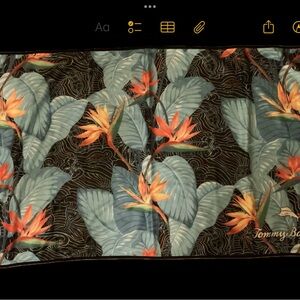 Tommy Bahama tropical golf towel